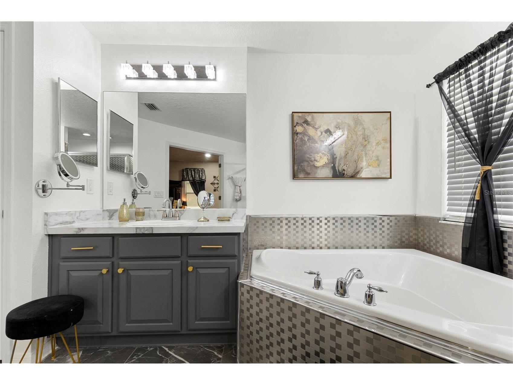 6932 Gray Catbird Loop Wesley Chapel FL 33545 TB8509336 image42