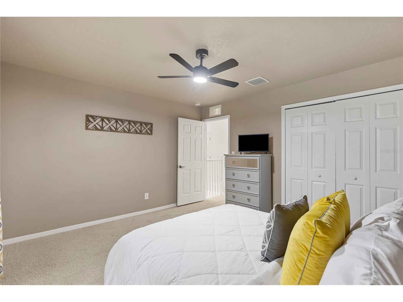6932 Gray Catbird Loop Wesley Chapel FL 33545 TB8509336 image46