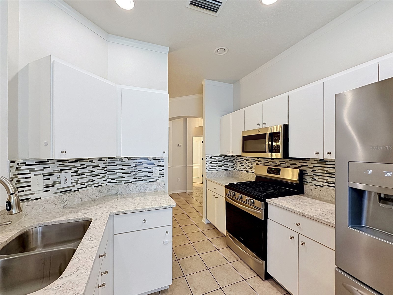 6932 Monarch Park Drive Apollo Beach FL 33572 TB8506773 image4