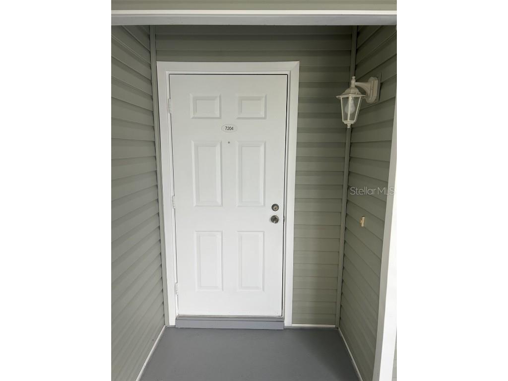 6932 Stones Throw Circle N #7204 Saint Petersburg FL 33710 TB8429216 image4