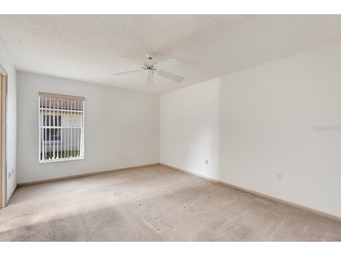 6933 43rd Court E Sarasota FL 34243 A4624349 image17