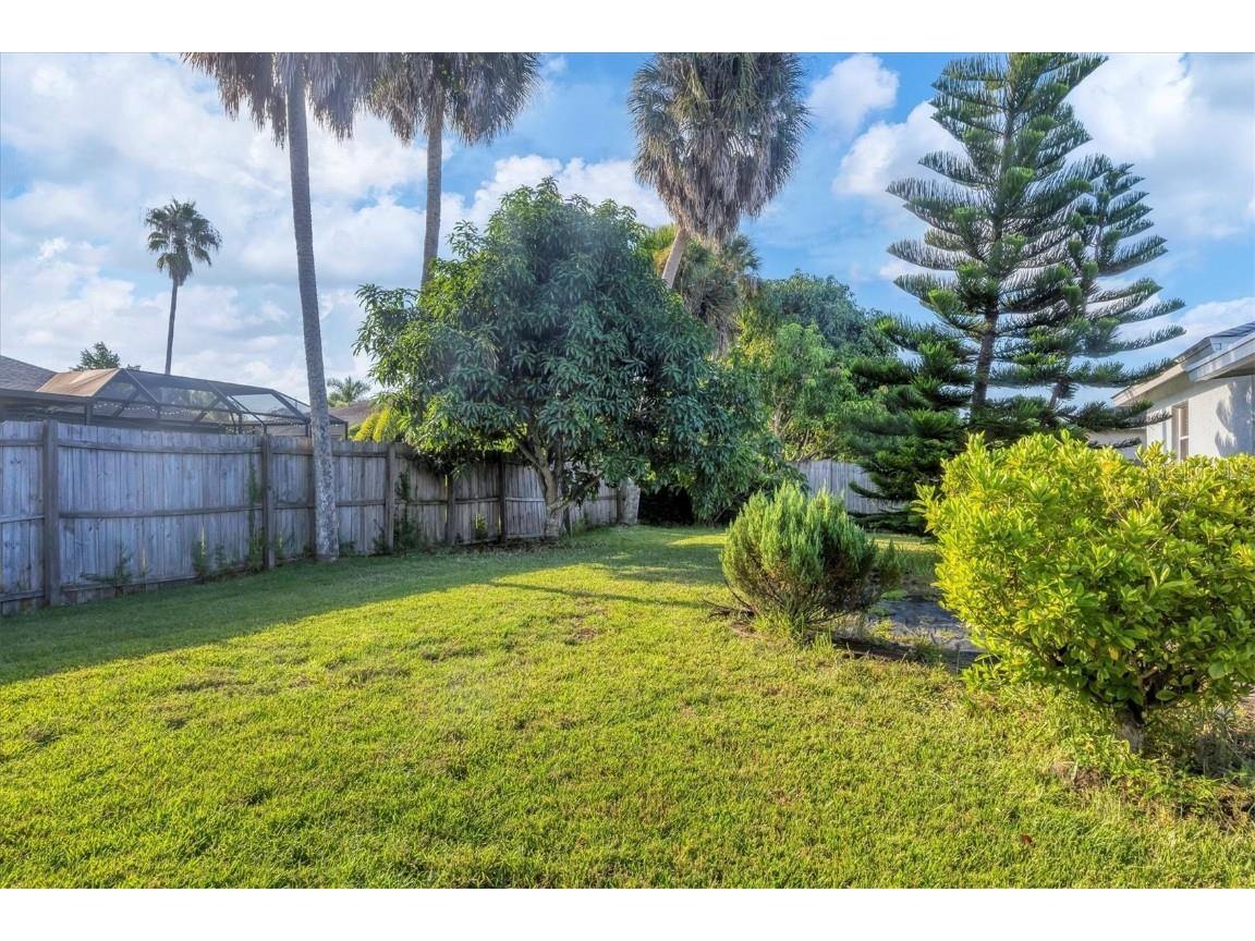 6933 43rd Court E Sarasota FL 34243 A4624349 image29