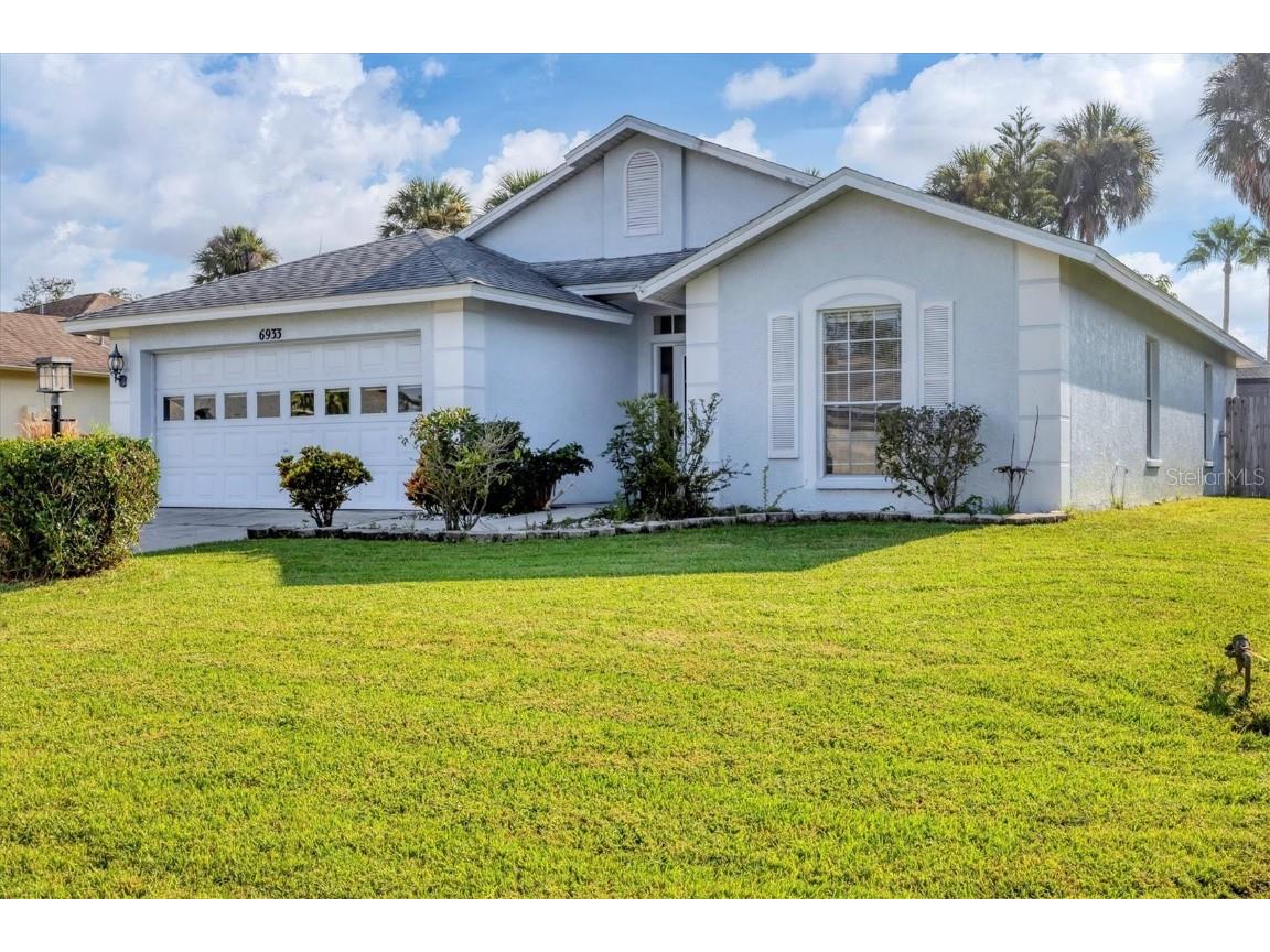 6933 43rd Court E Sarasota FL 34243 A4624349 image36