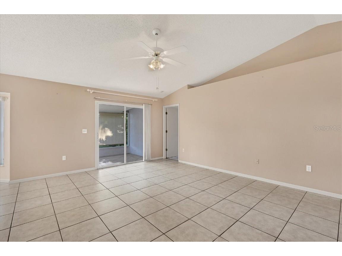 6933 43rd Court E Sarasota FL 34243 A4624349 image7