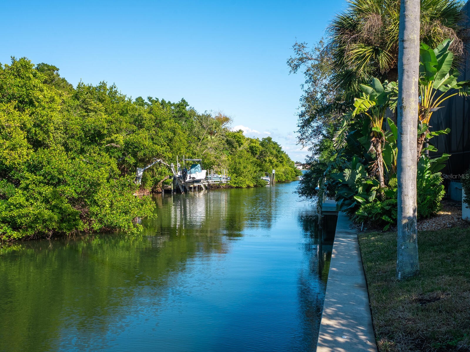 6934 Belgrave Drive Siesta Key FL 34242 A4681768 image40