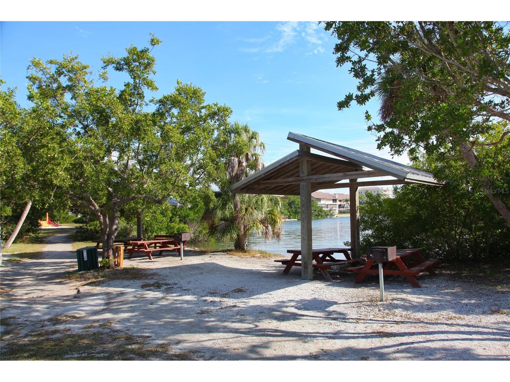 6934 Belgrave Drive Siesta Key FL 34242 A4681768 image70