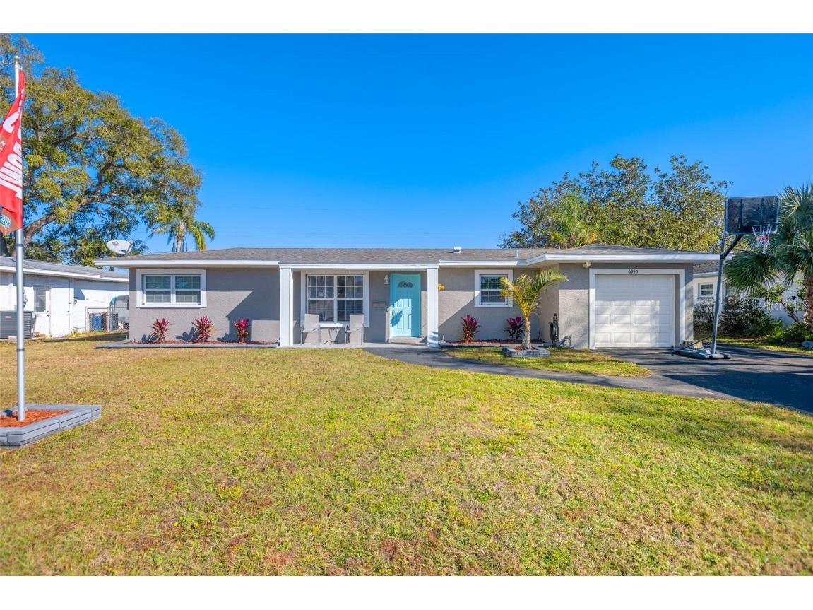 6935 17th Lane N Saint Petersburg FL 33702 U8185813 image1
