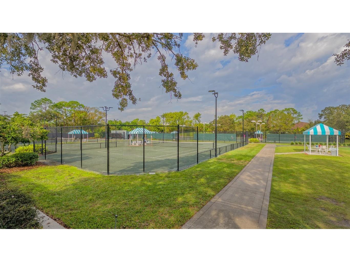 6935 Lennox Place University Park FL 34201 A4660605 image49