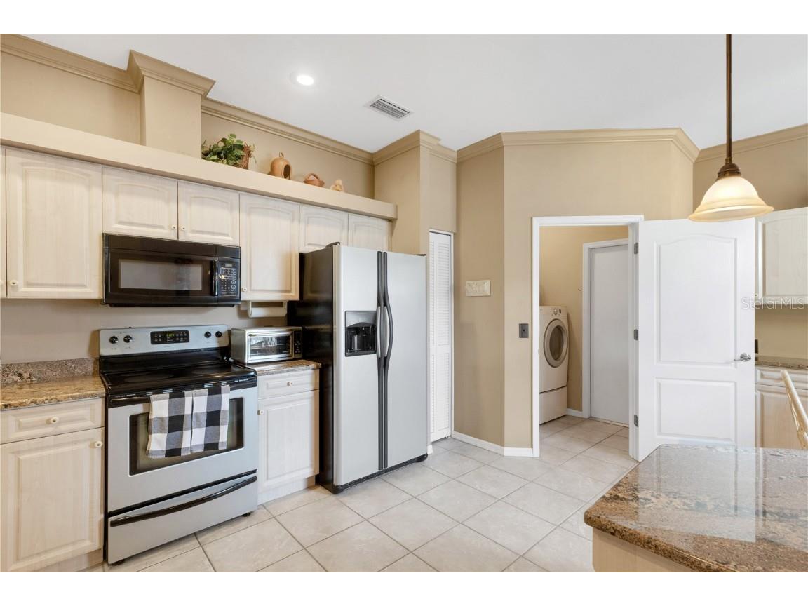 6935 Stoneywalk Court Bradenton FL 34203 A4671405 image10