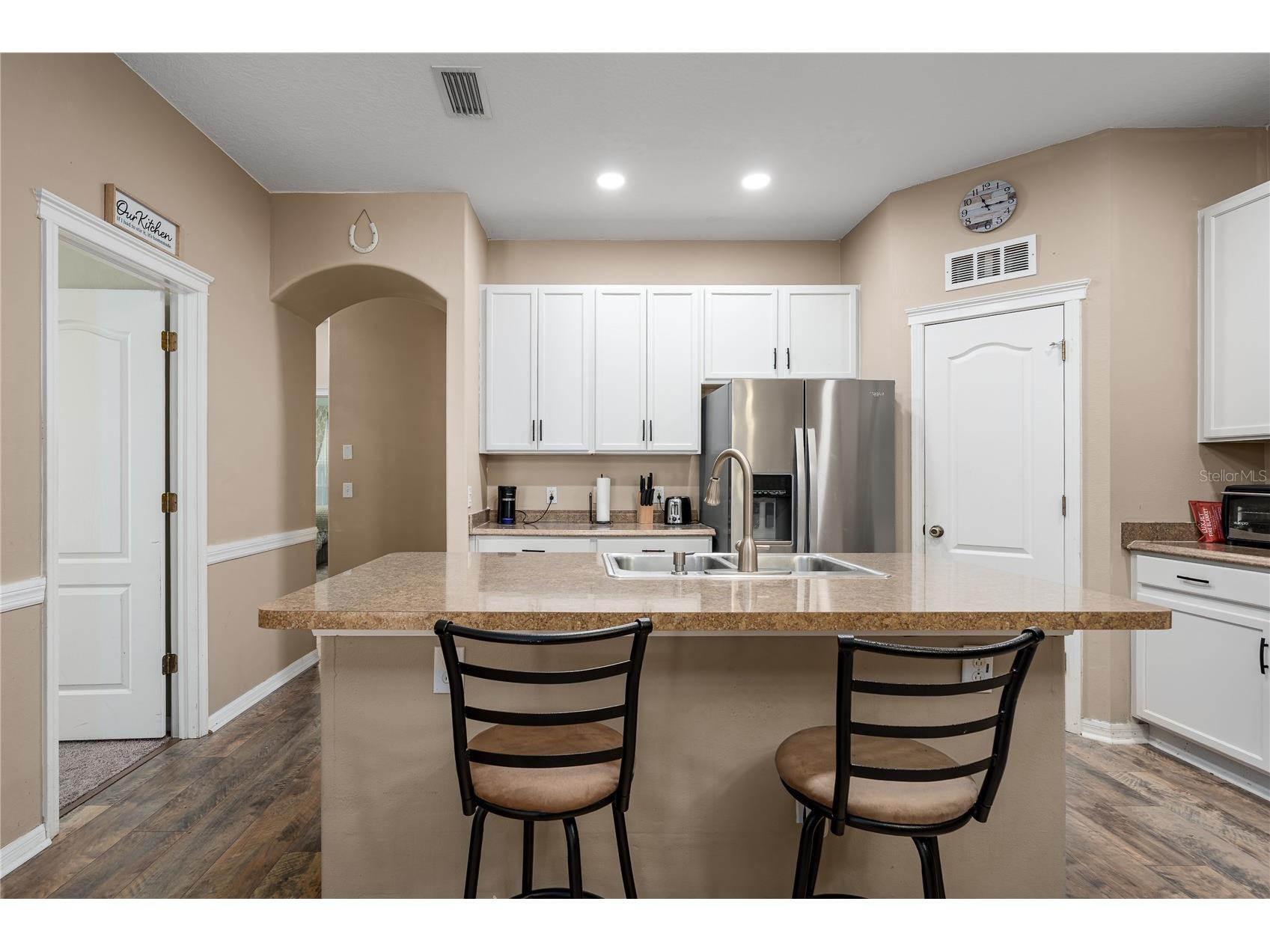 6936 Surrey Oak Drive Apollo Beach FL 33572 A4663605 image10