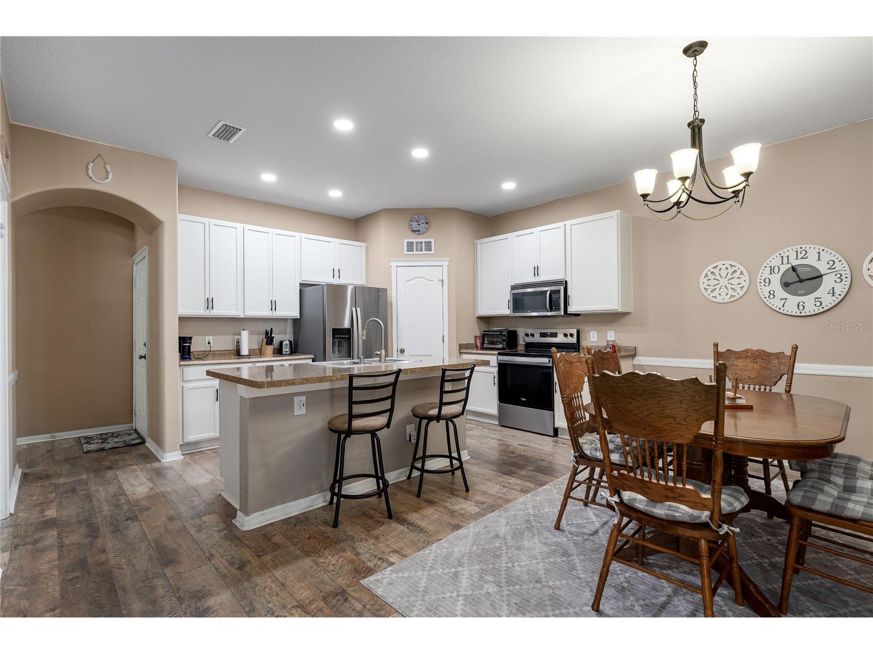 6936 Surrey Oak Drive Apollo Beach FL 33572 A4663605 image7