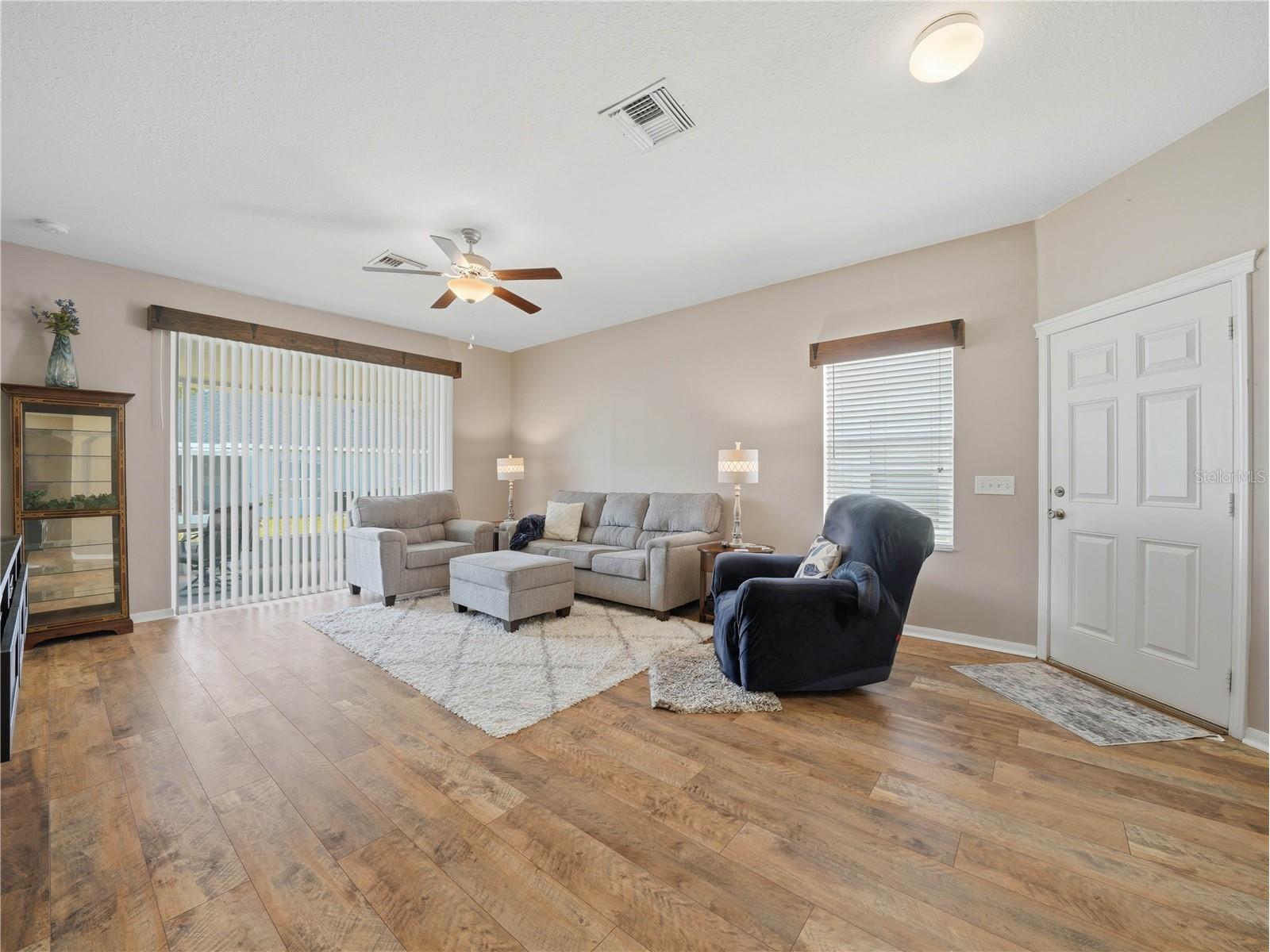 6936 Surrey Oak Drive Apollo Beach FL 33572 L4962317 image4