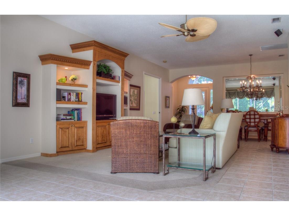 6939 Lennox Place University Park FL 34201 A3896937 image5