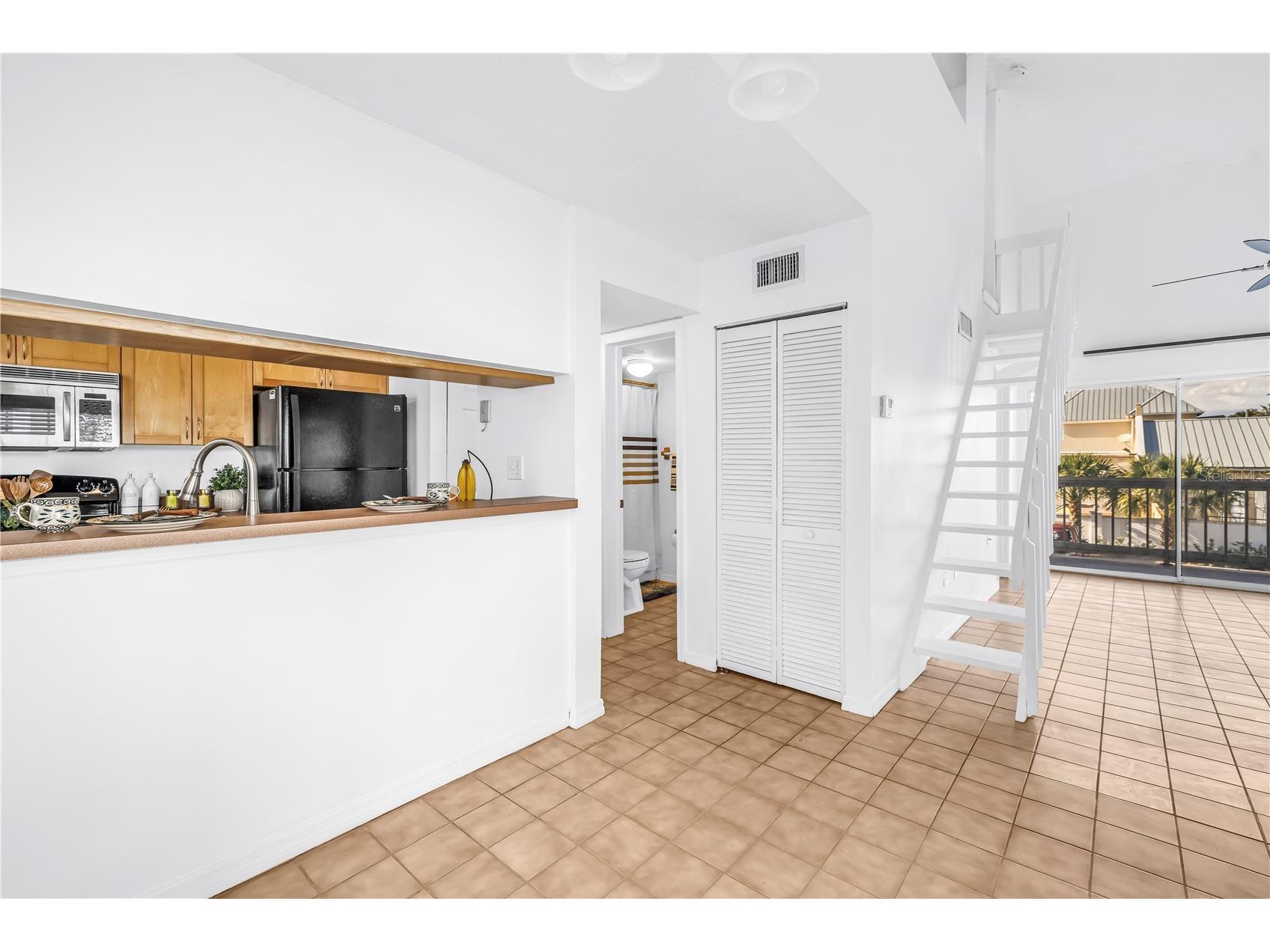 6939 Stones Throw Circle N #6206 Saint Petersburg FL 33710 TB8494018 image14
