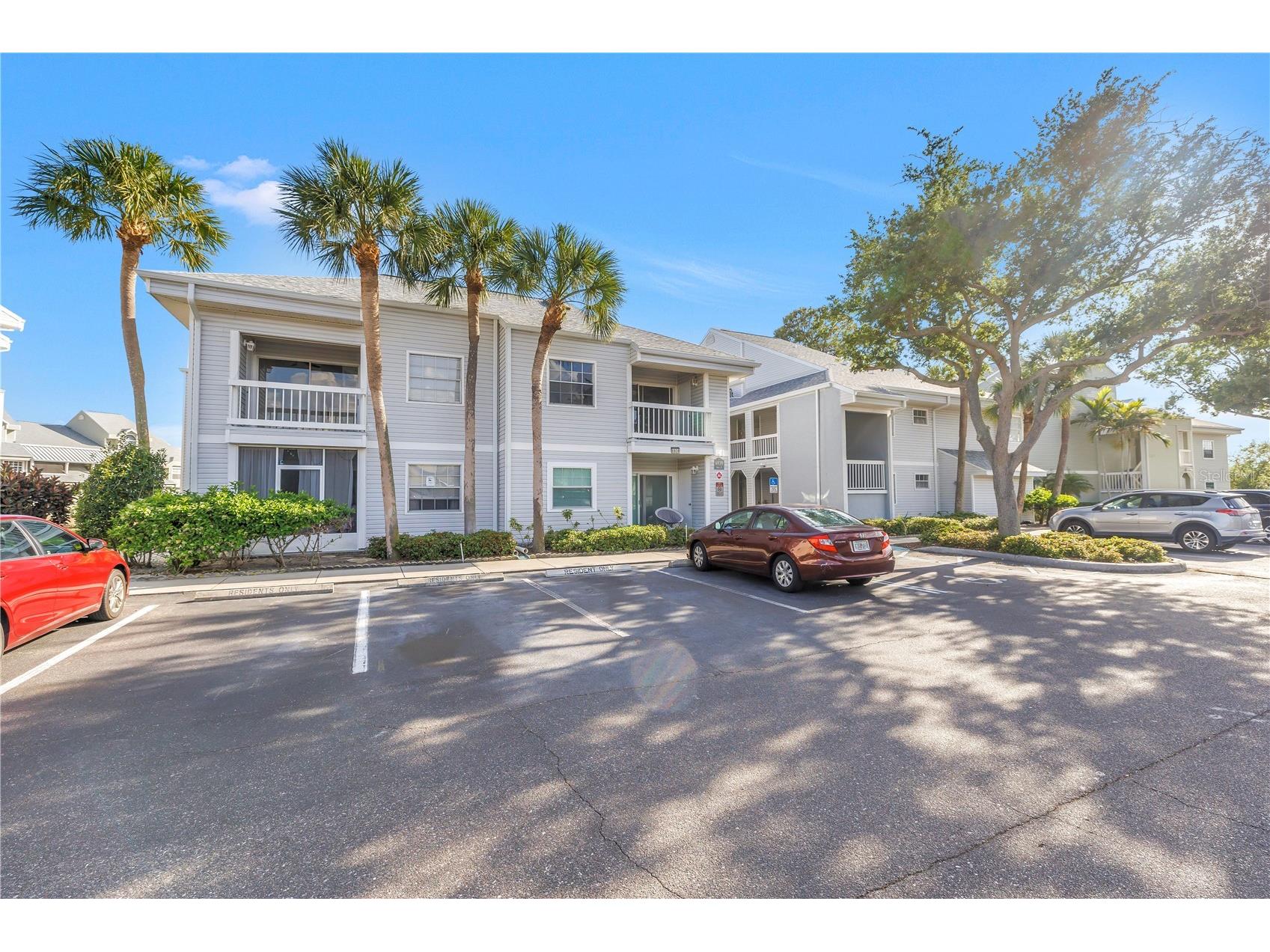 6939 Stones Throw Circle N #6206 Saint Petersburg FL 33710 TB8494018 image2