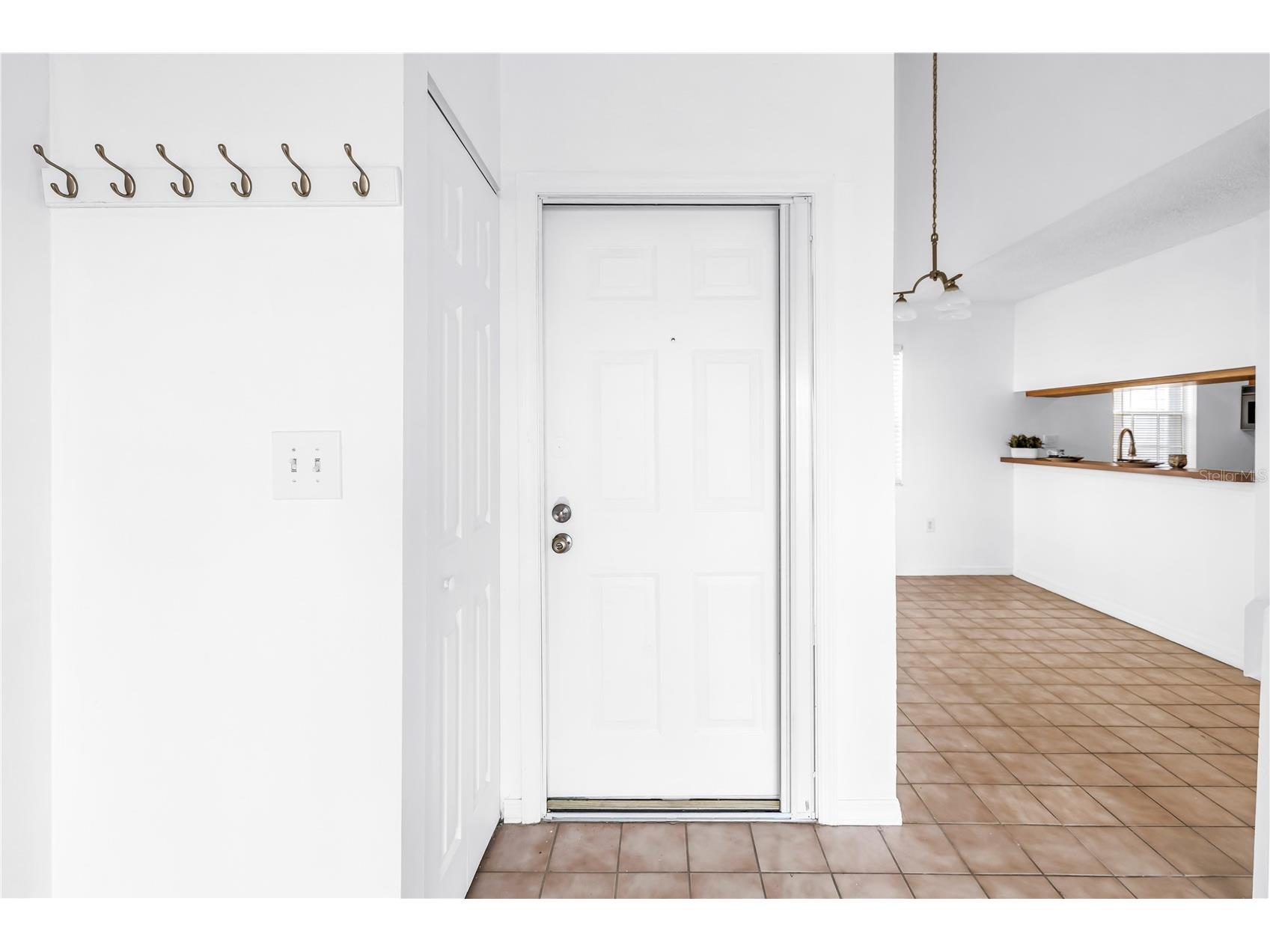6939 Stones Throw Circle N #6206 Saint Petersburg FL 33710 TB8494018 image9