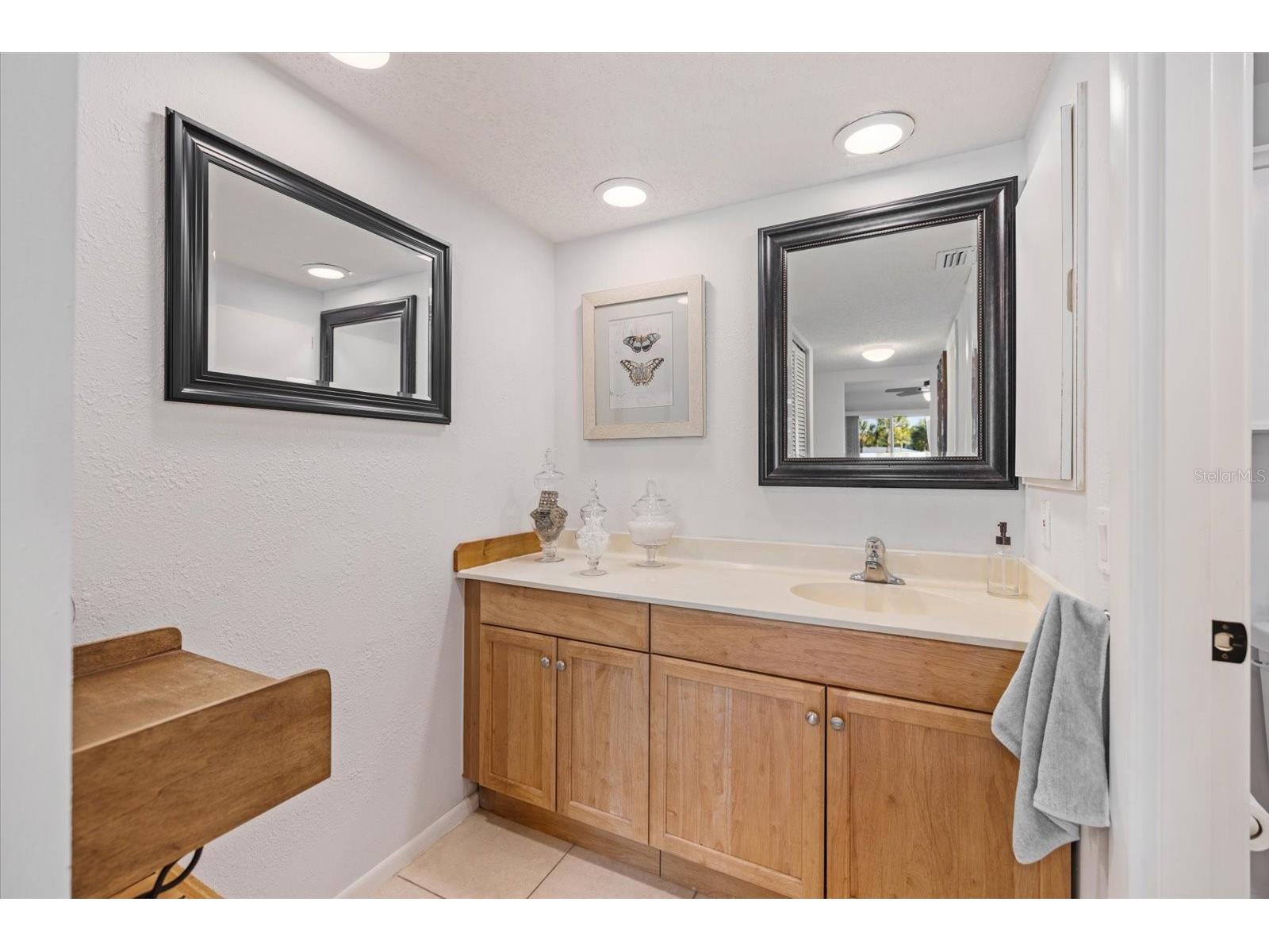 6939 W Country Club Drive N #156 Sarasota FL 34243 A4690431 image20
