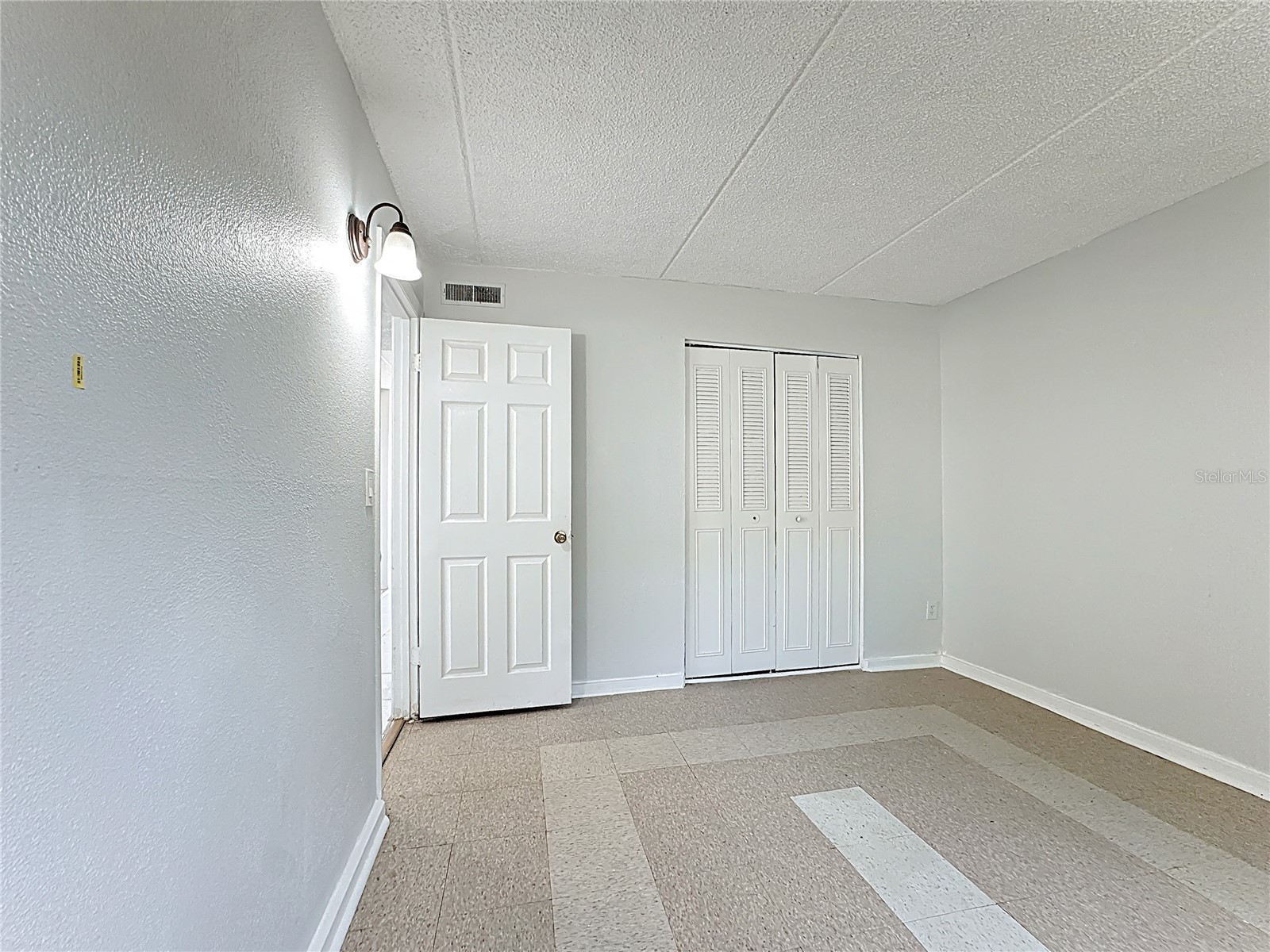 694 Michigan Court #4 Saint Cloud FL 34769 O6376387 image15