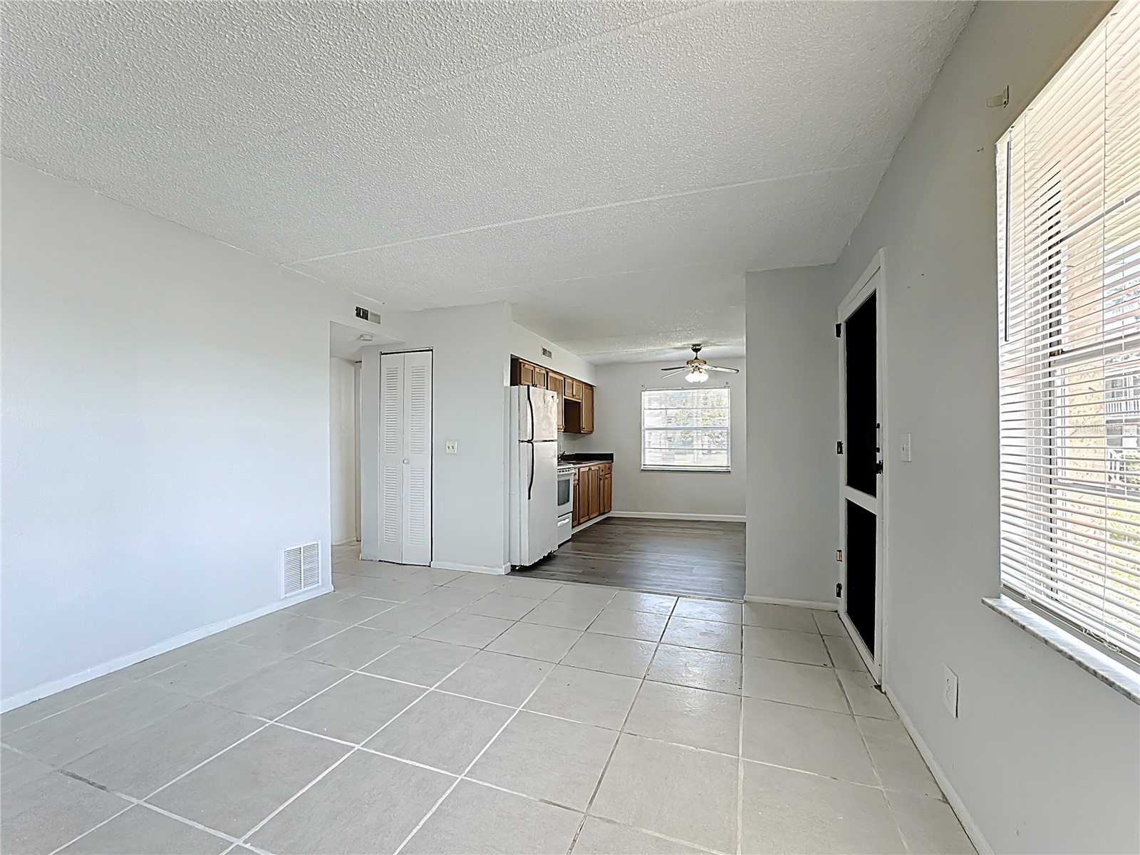 694 Michigan Court #4 Saint Cloud FL 34769 O6376387 image3