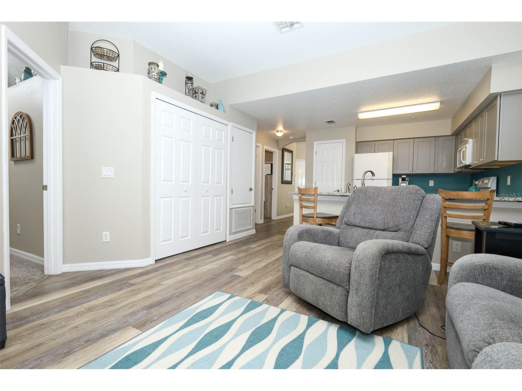694 Seabrook Court #101 Altamonte Springs FL 32714 O6411616 image4