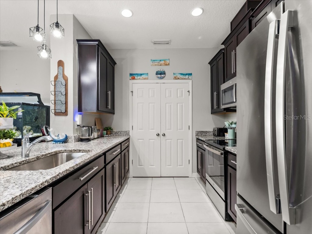 6940 Church Lake Street Groveland FL 34736 O6355528 image9