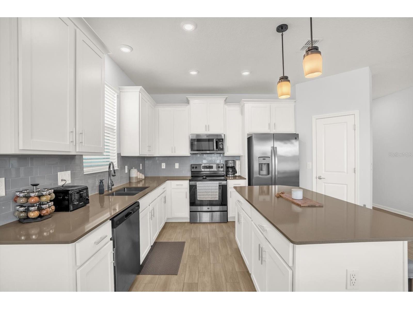 6941 Dilly Lake Avenue Groveland FL 34736 O6372827 image8