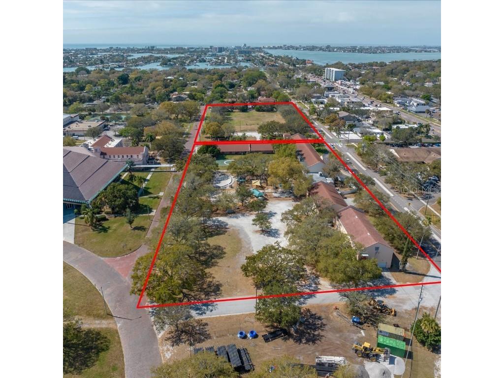 6942 1st Avenue S Saint Petersburg FL 33707 U8198486 image1