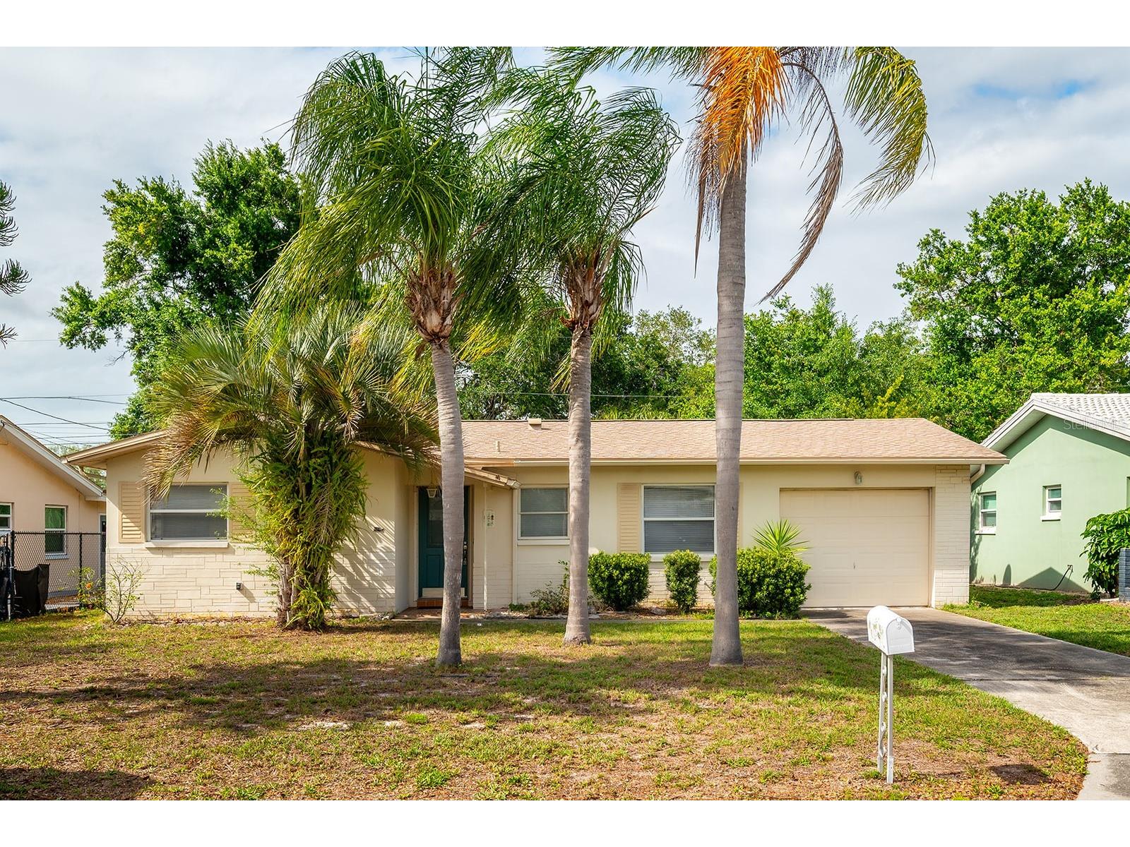 6943 301st Avenue N Clearwater FL 33761 A4689344 image1