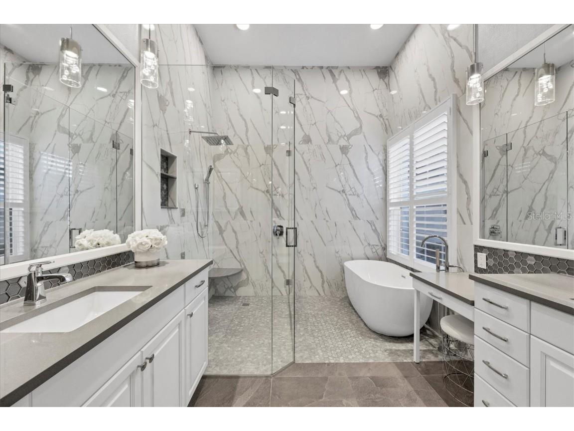 6943 Winners Circle Lakewood Ranch FL 34202 A4663948 image20