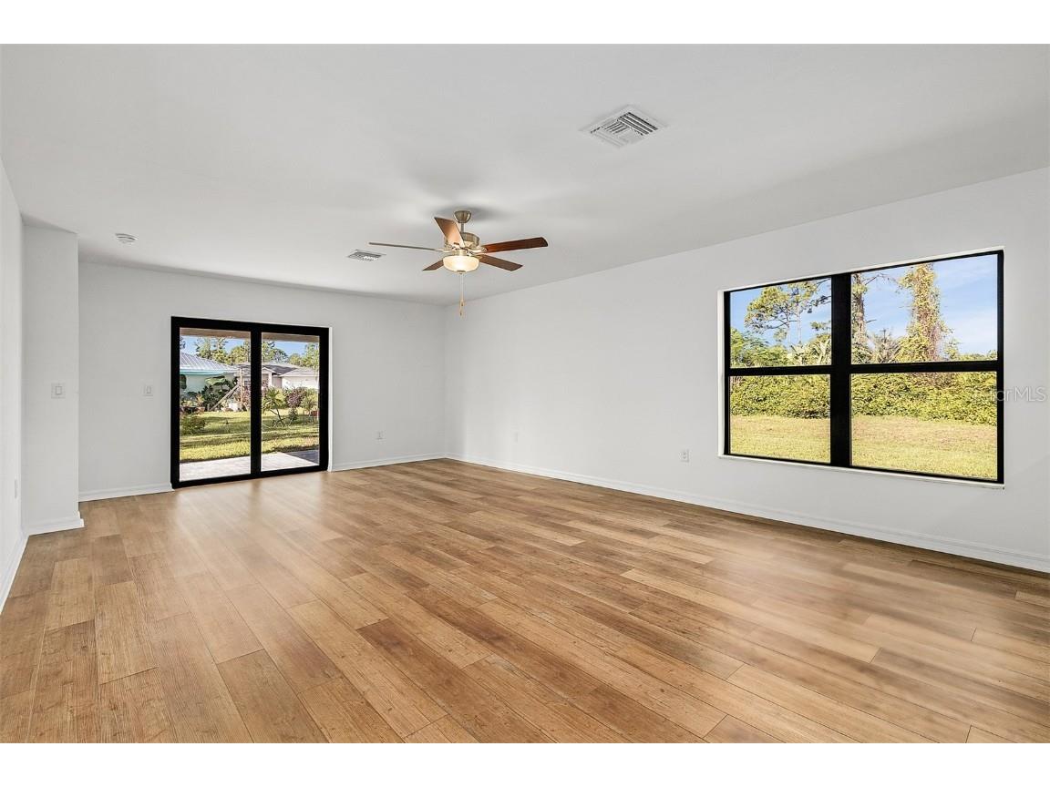 6945 Beckwith Avenue North Port FL 34291 TB8427113 image4