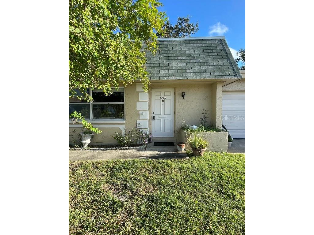 6945 Lafayette N Pinellas Park FL 33781 U8255238 image1