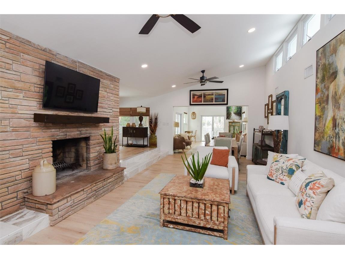 6946 Bougainvilla Avenue S Saint Petersburg FL 33707 TB8438518 image11