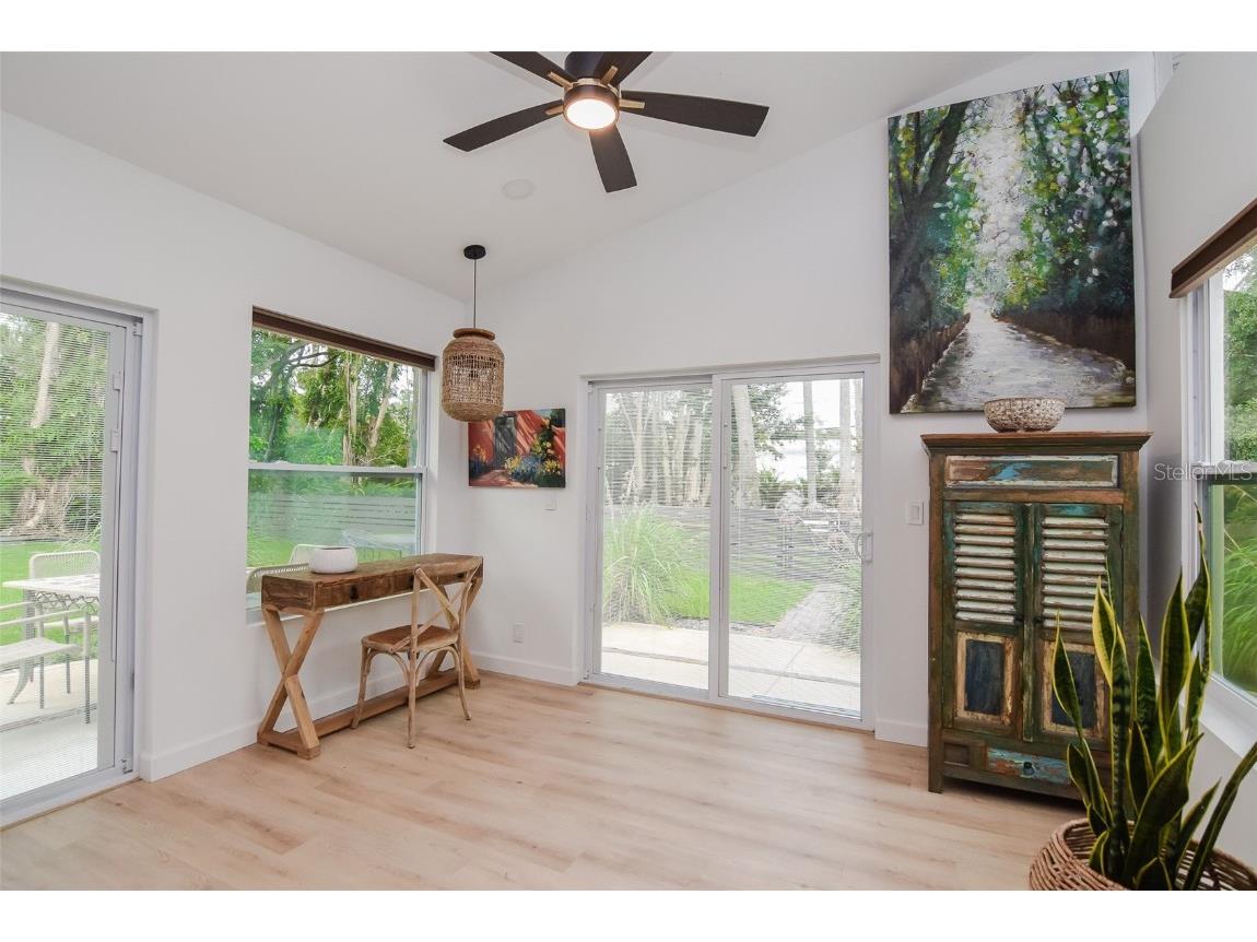 6946 Bougainvilla Avenue S Saint Petersburg FL 33707 TB8438518 image14