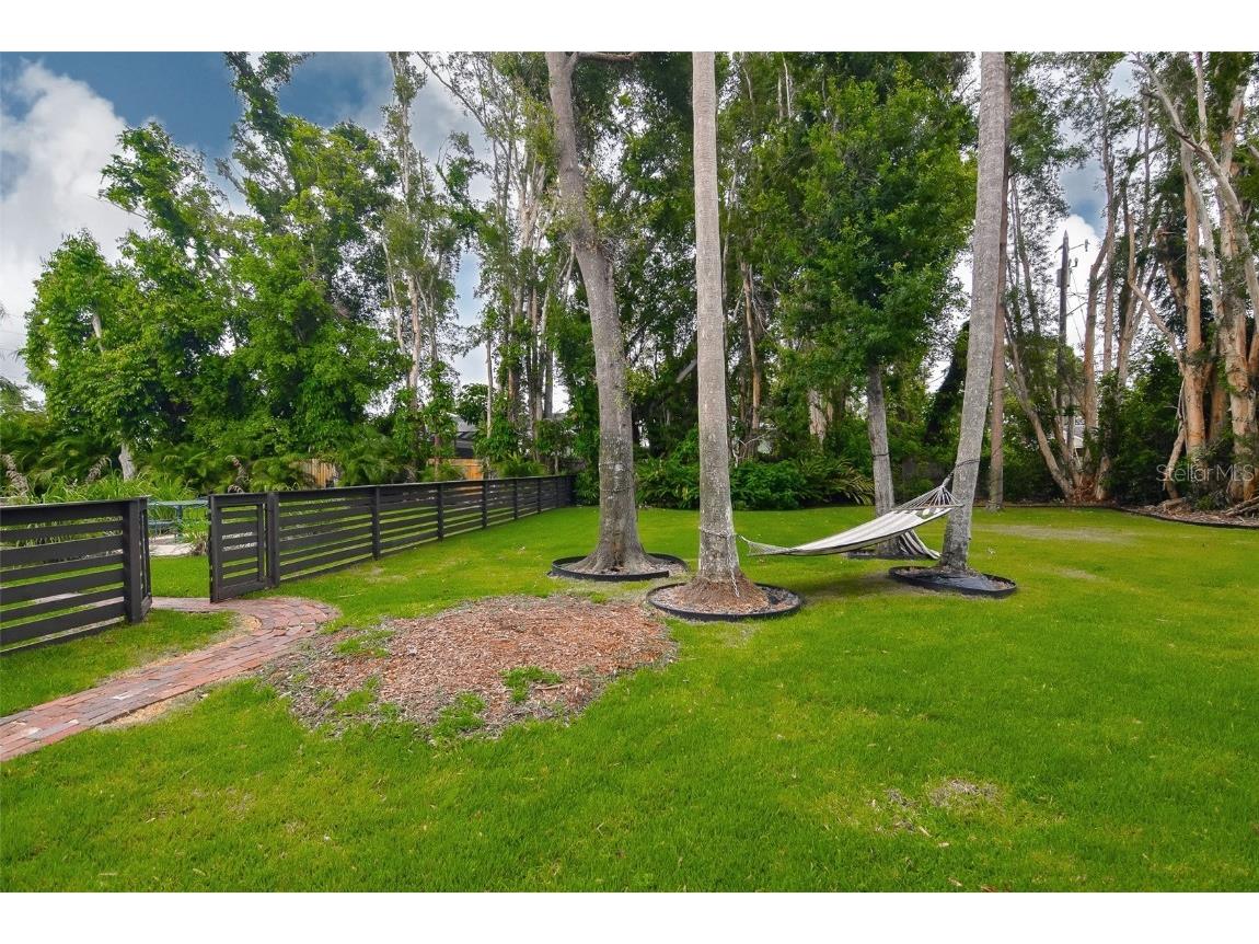 6946 Bougainvilla Avenue S Saint Petersburg FL 33707 TB8438518 image29