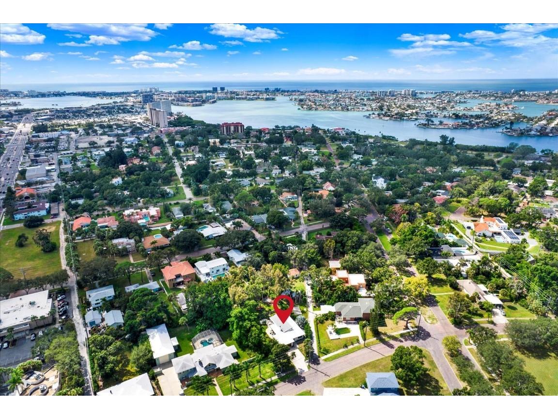 6946 Bougainvilla Avenue S Saint Petersburg FL 33707 TB8438518 image37