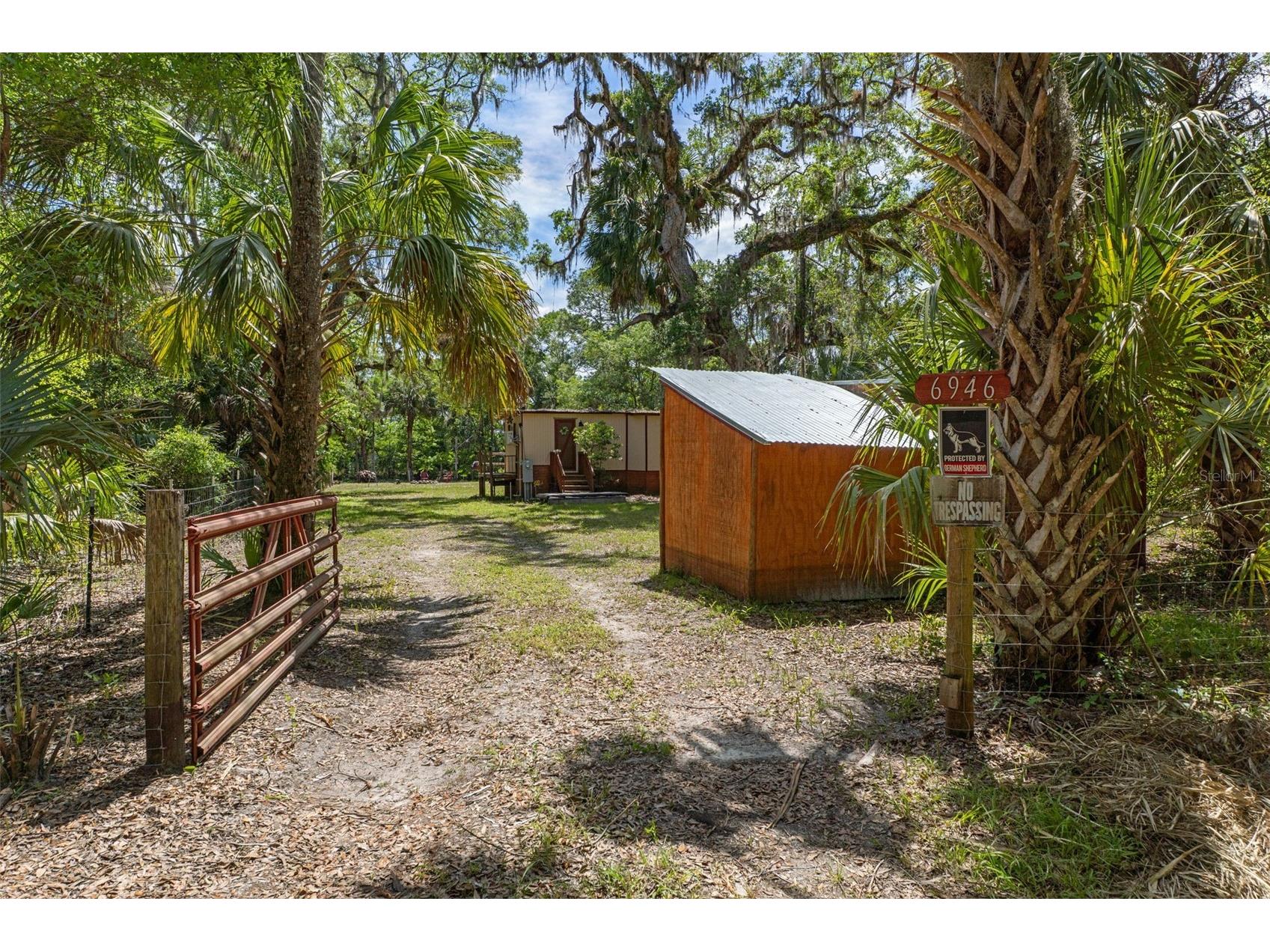 6946 E Channel Drive Hernando FL 34442 OM722781 image1