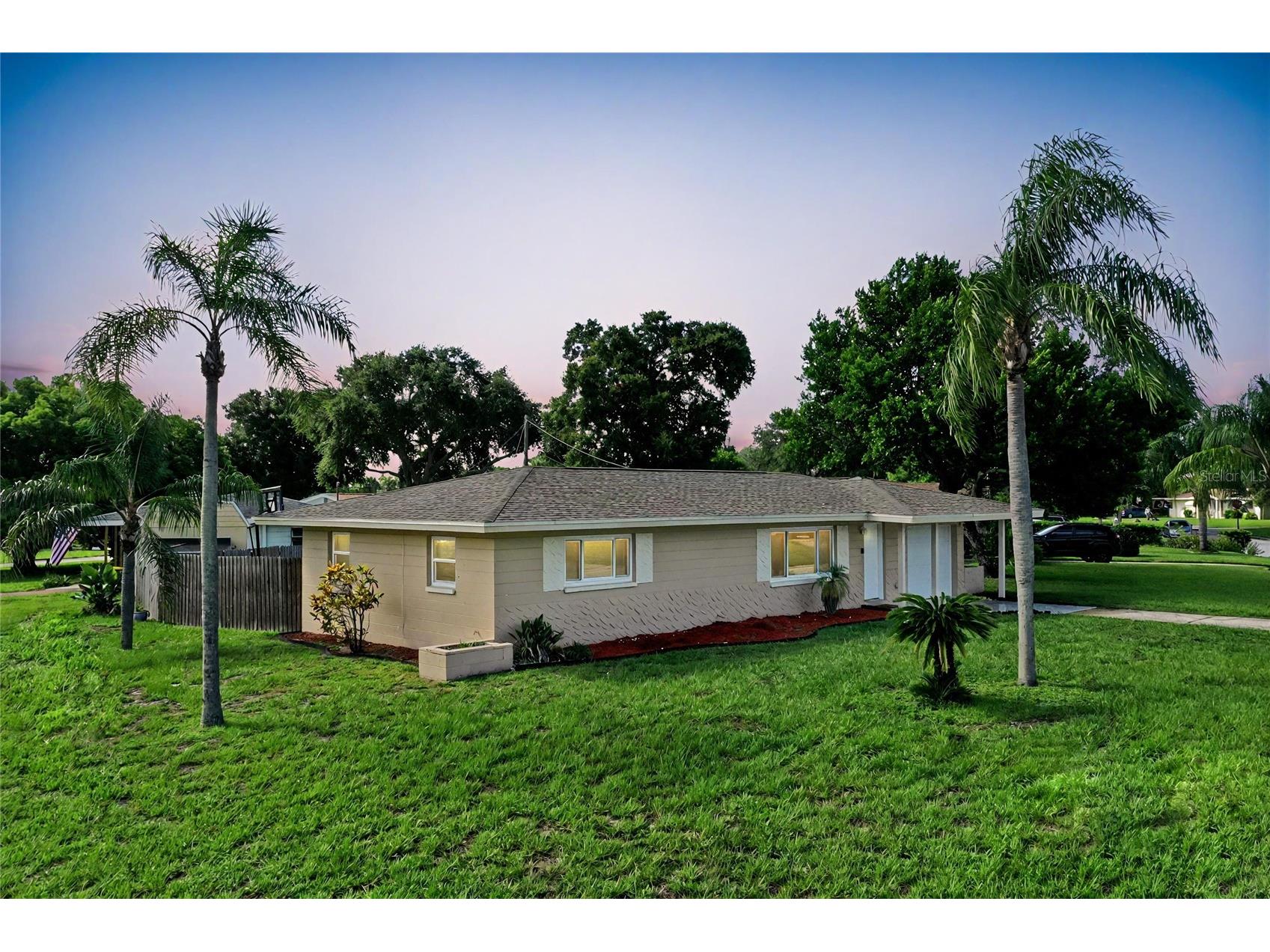 6947 114th Street Seminole FL 33772 TB8475193 image1