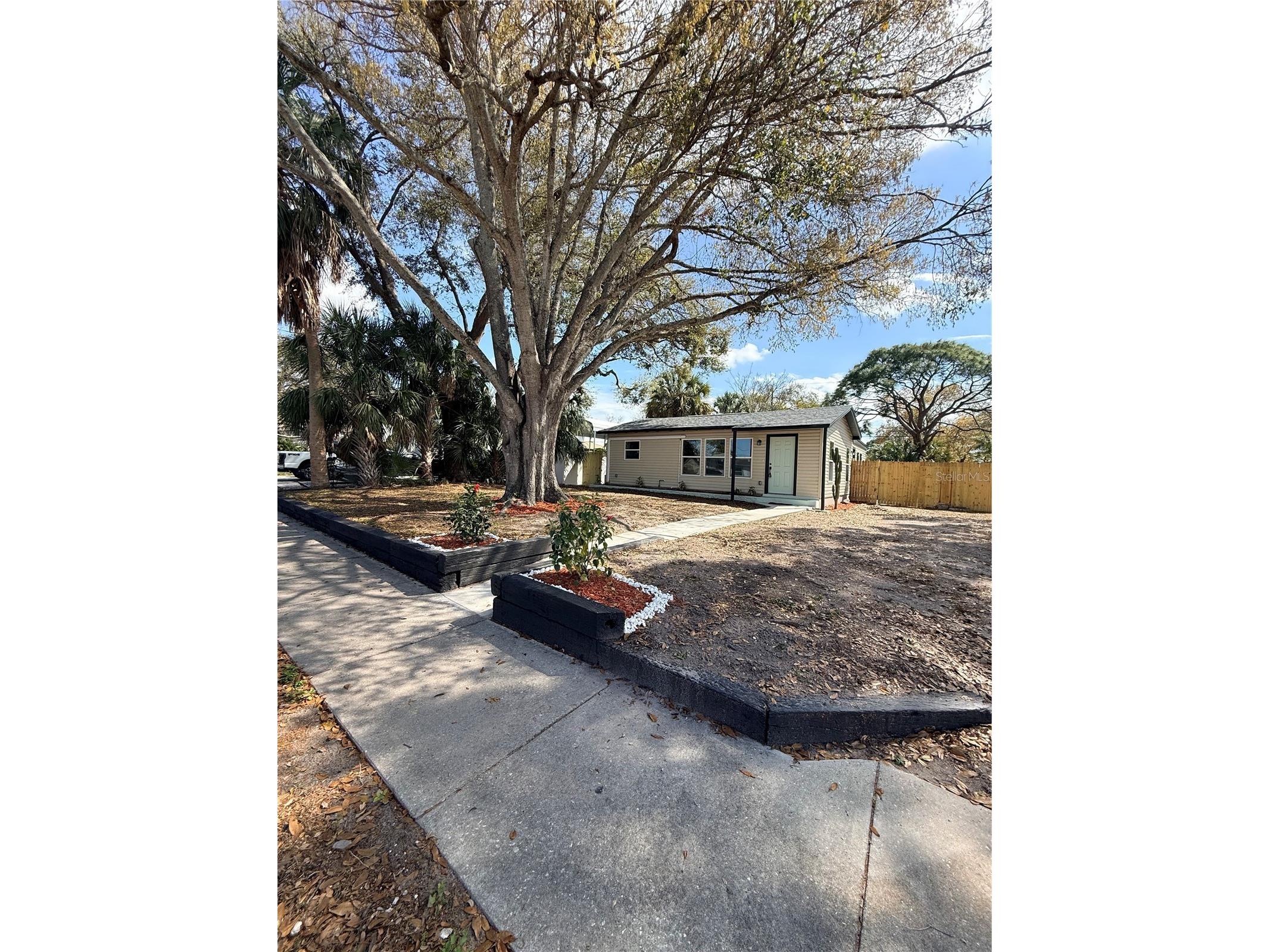 6948 Dartmouth Avenue N Saint Petersburg FL 33710 O6383785 image2