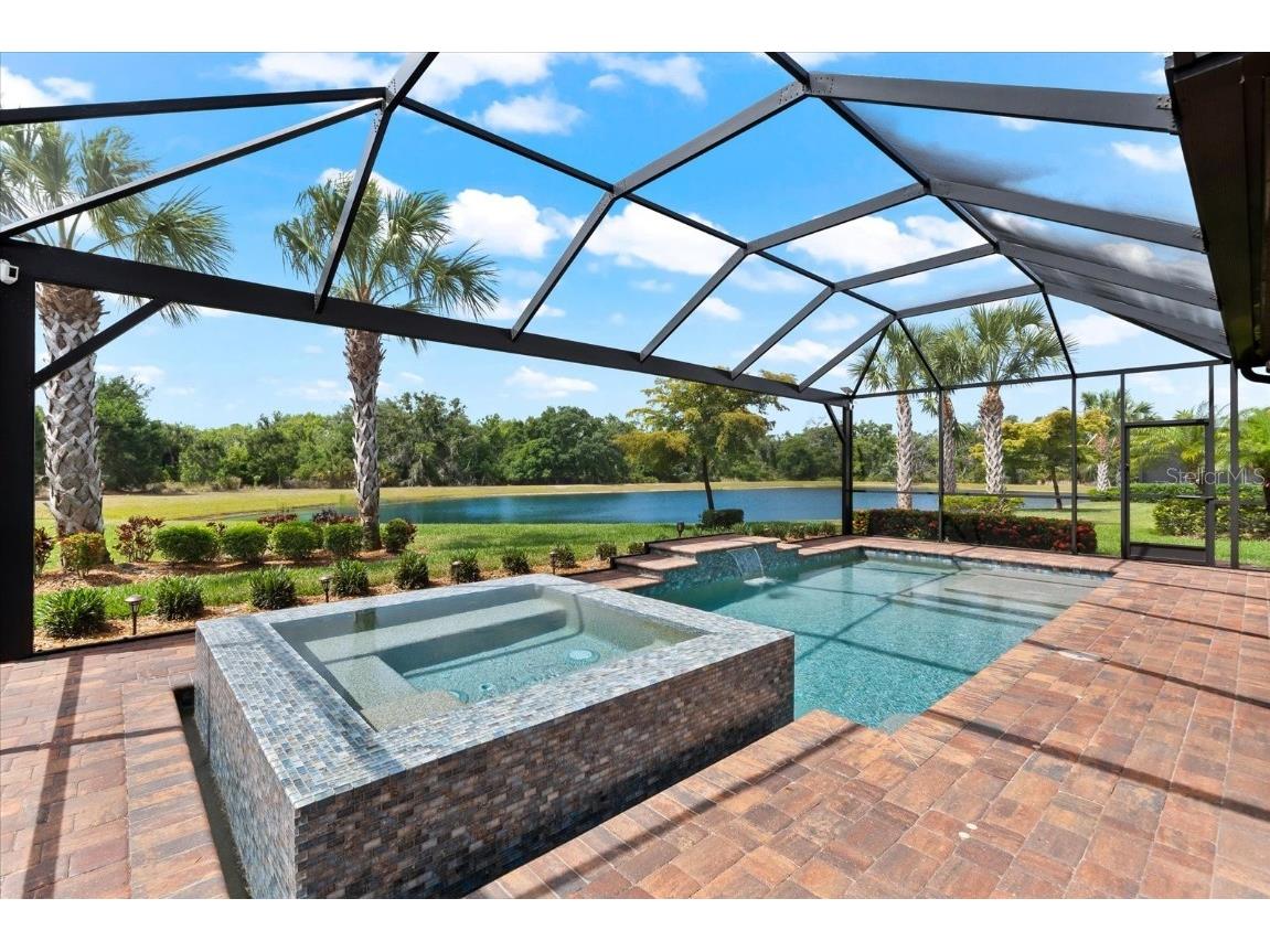 6948 Gosport Cove Bradenton FL 34202 A4609021 image1