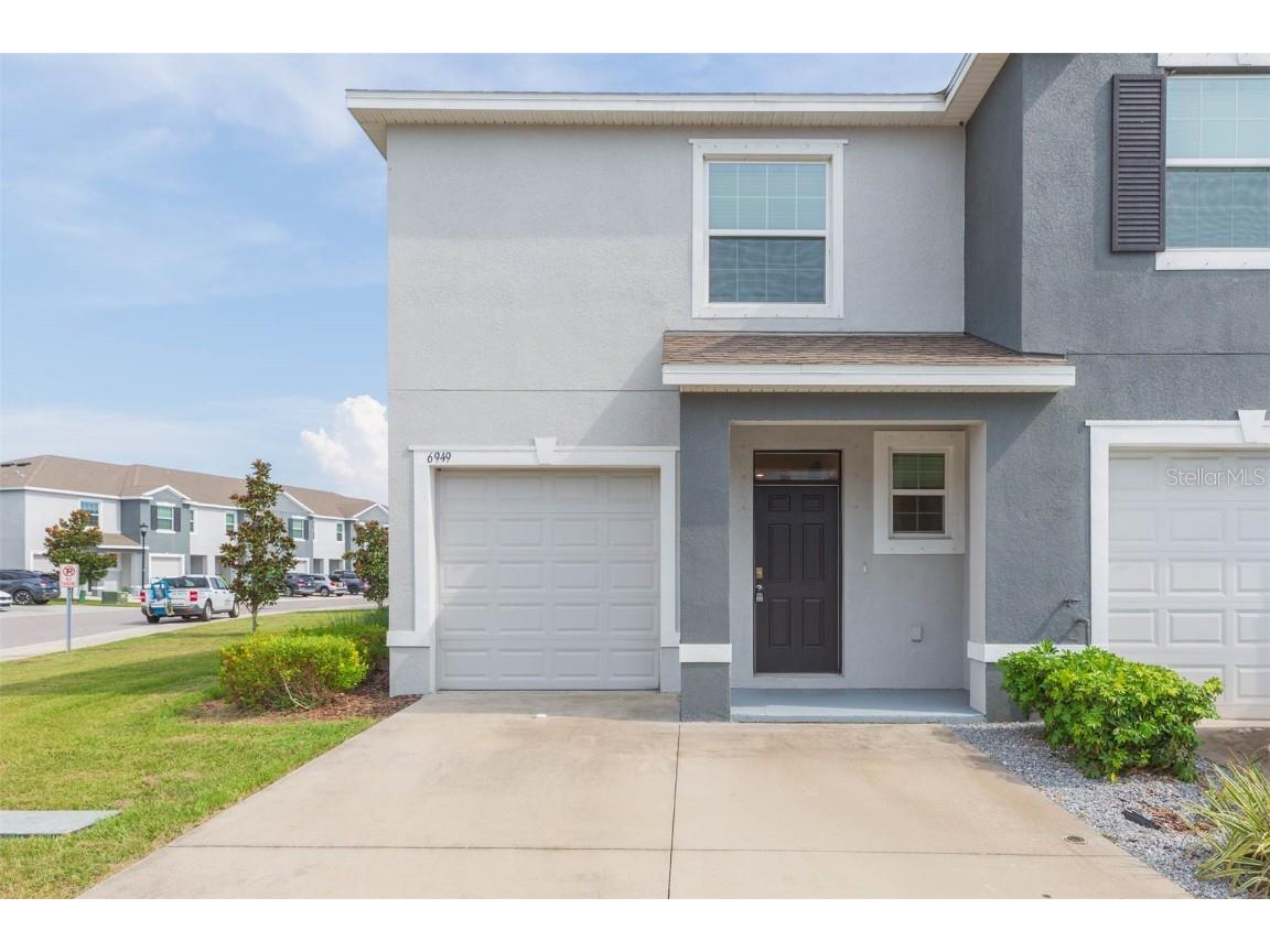 6949 Breezy Palm Drive Riverview FL 33578 T3549129 image1