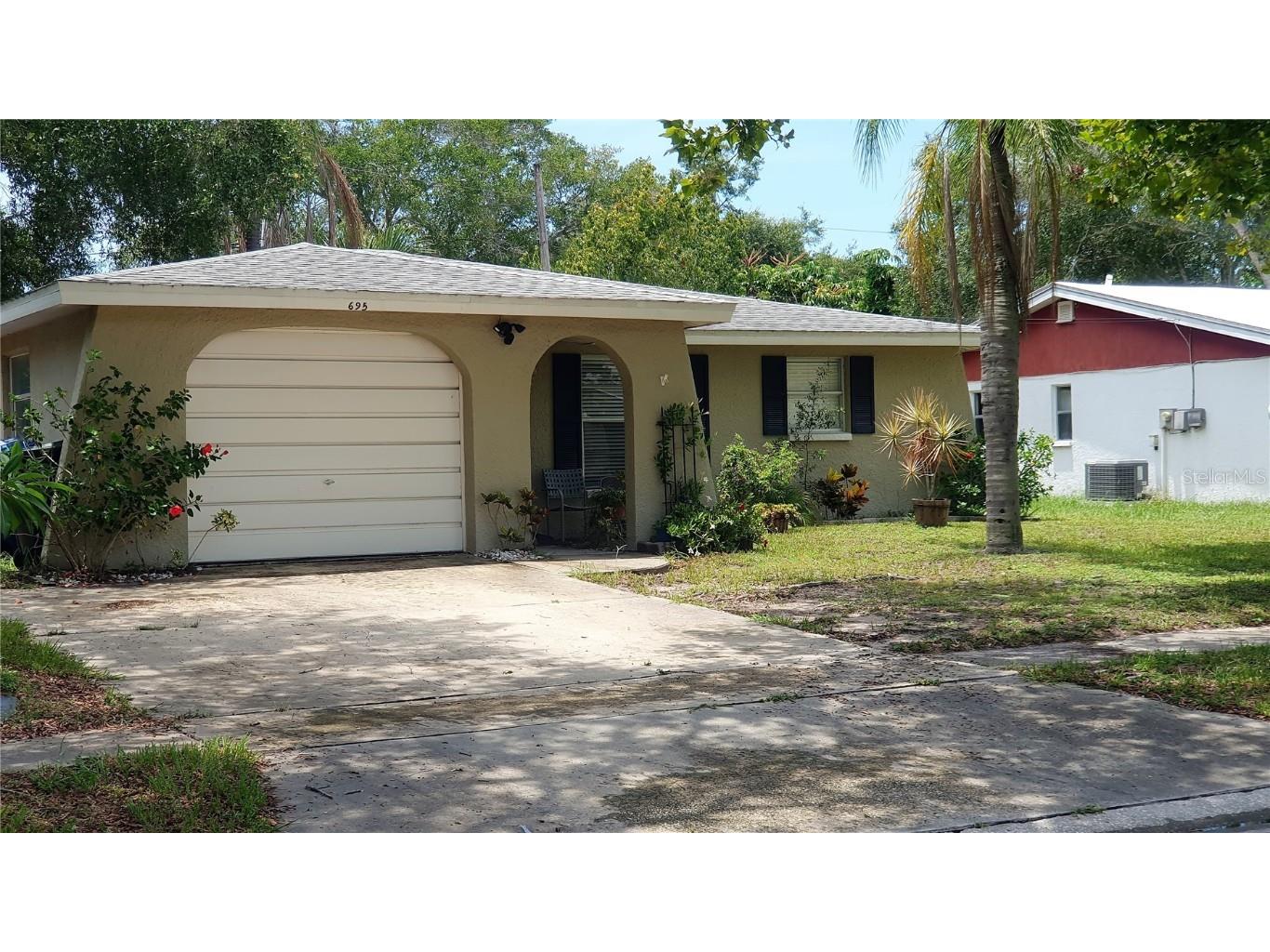 695 34th St Se Largo FL 33771 U8209210 image1