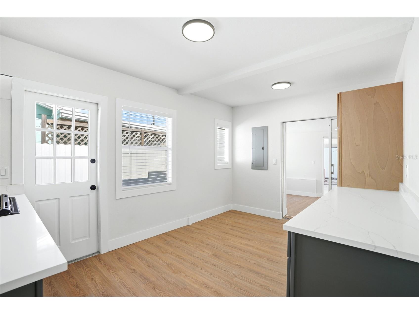 695 41st Street N Saint Petersburg FL 33713 TB8513258 image12