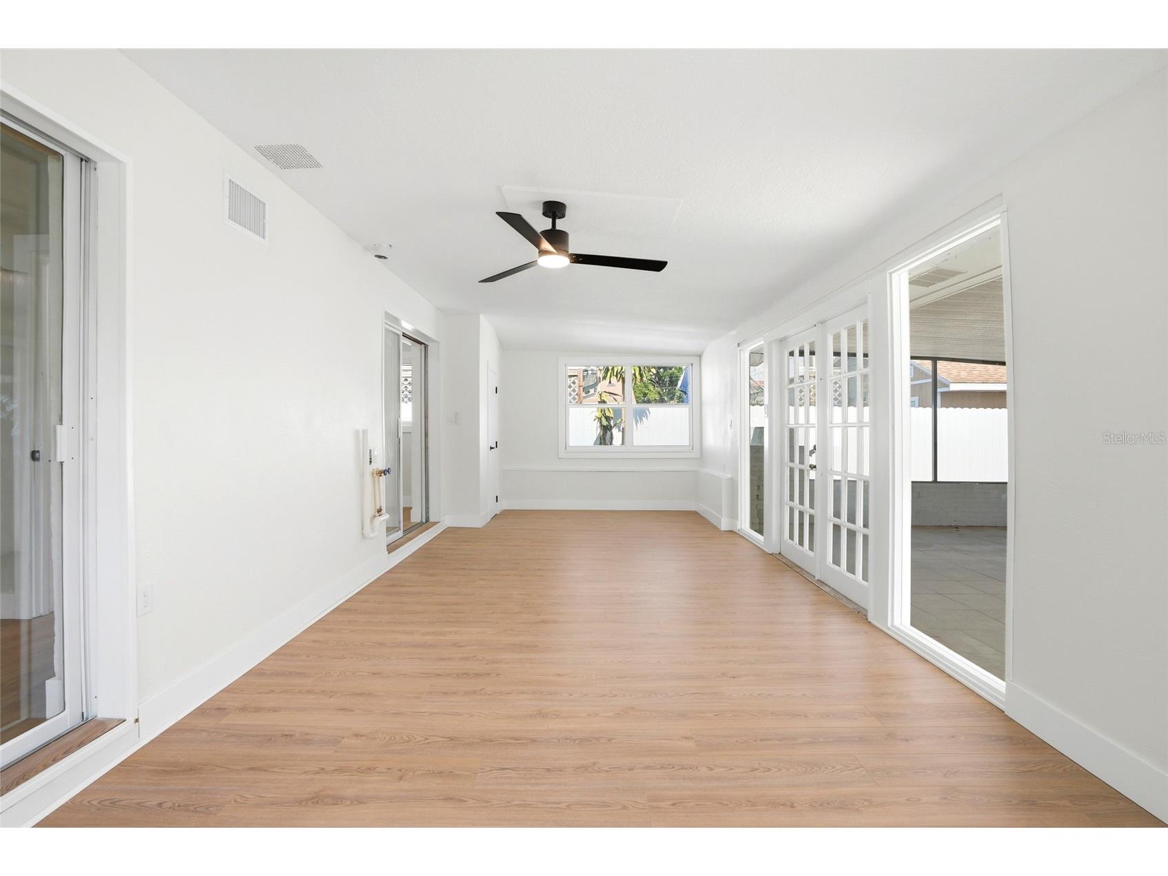 695 41st Street N Saint Petersburg FL 33713 TB8513258 image26