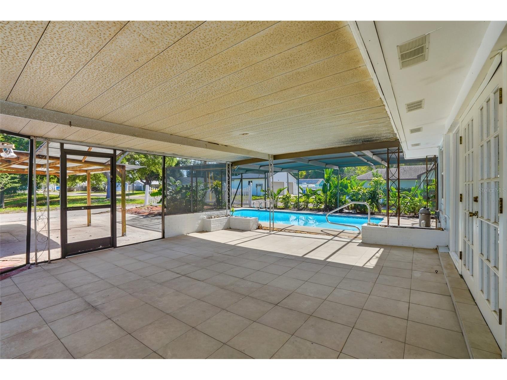 695 41st Street N Saint Petersburg FL 33713 TB8513258 image28