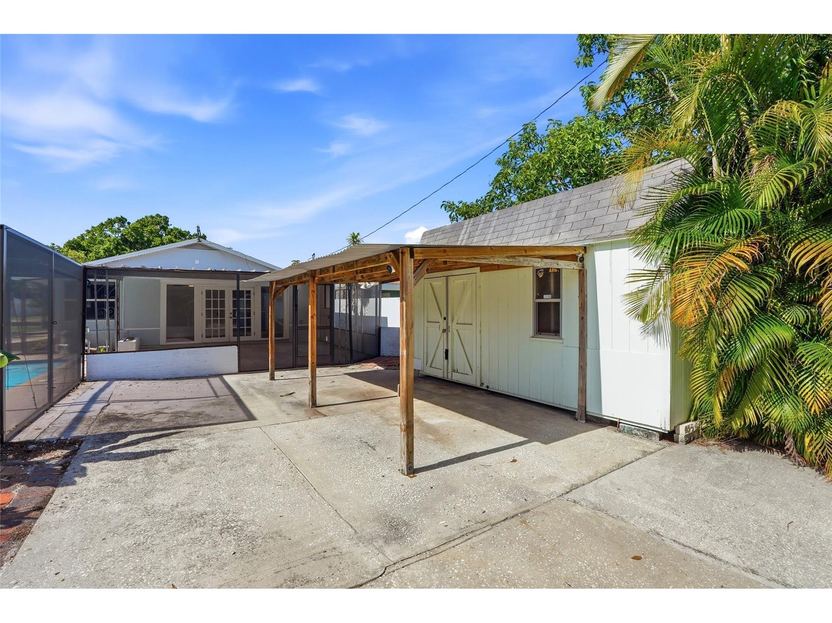 695 41st Street N Saint Petersburg FL 33713 TB8513258 image32