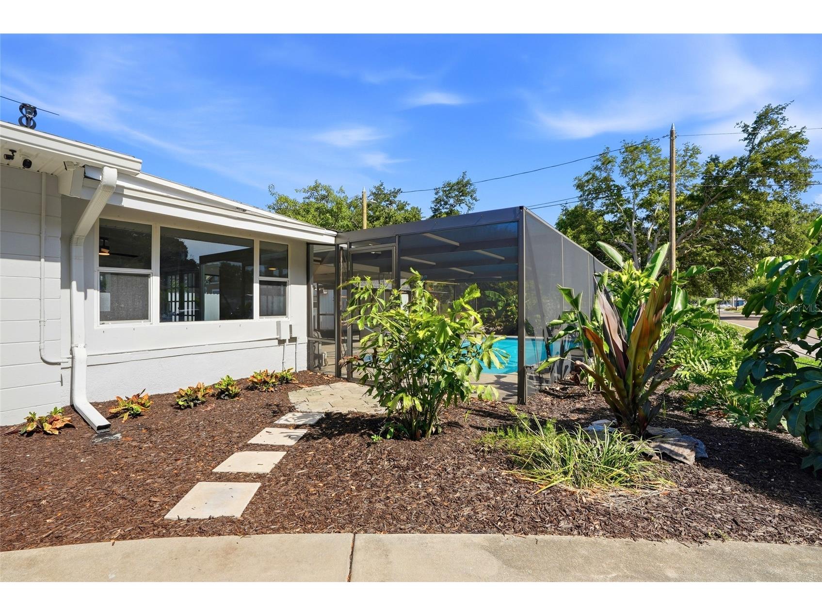 695 41st Street N Saint Petersburg FL 33713 TB8513258 image35