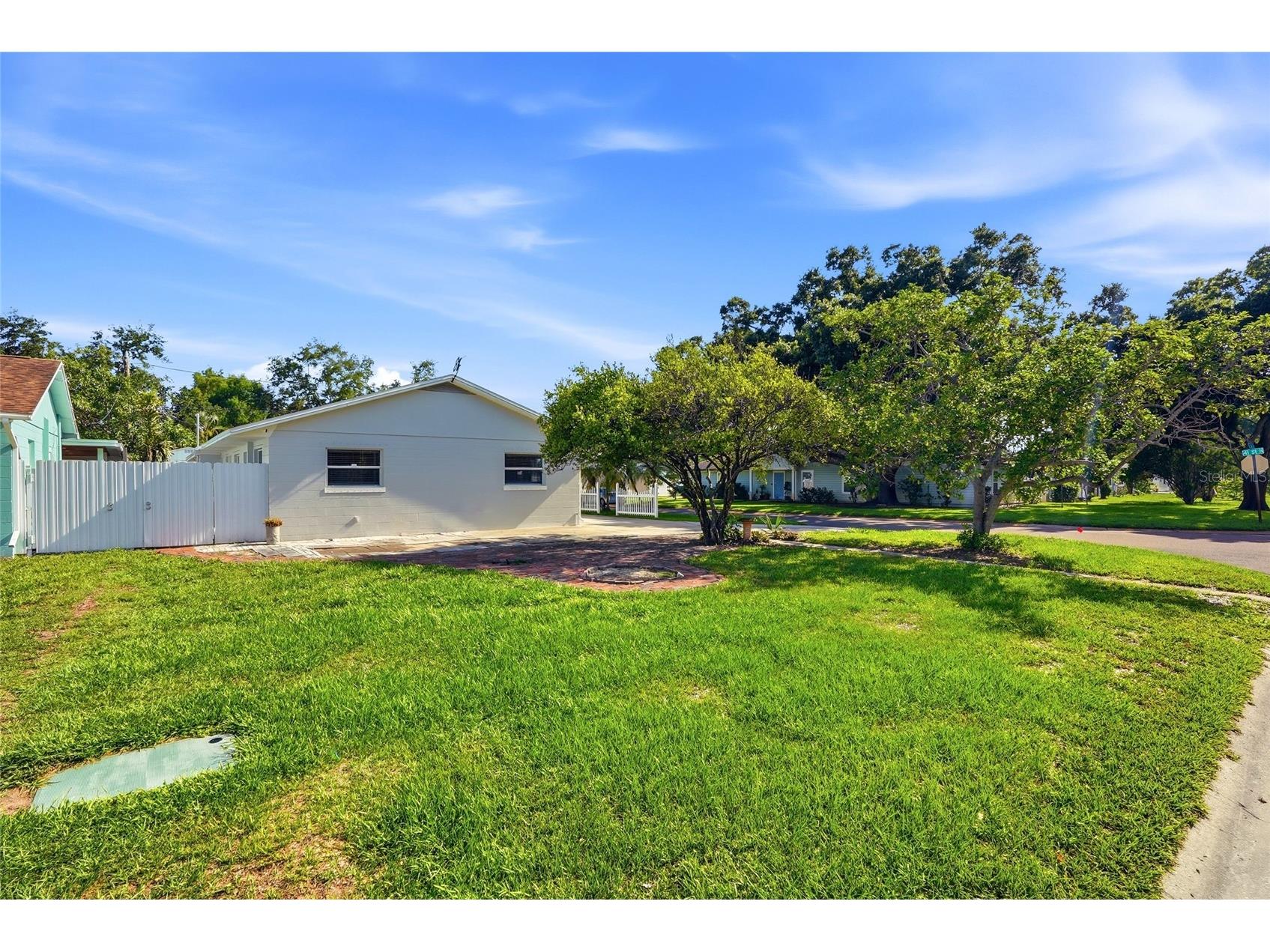 695 41st Street N Saint Petersburg FL 33713 TB8513258 image36