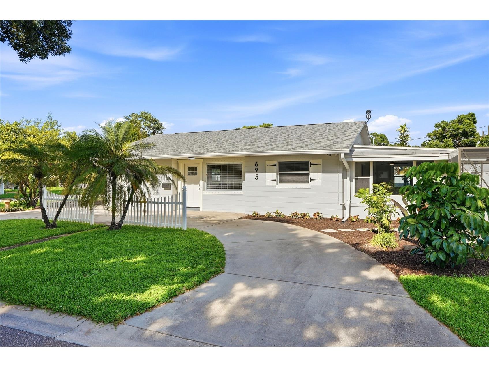 695 41st Street N Saint Petersburg FL 33713 TB8513258 image7