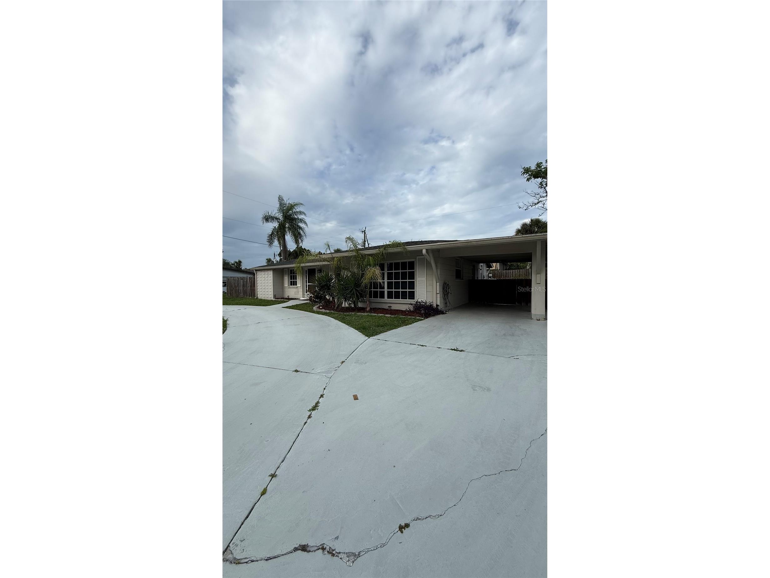695 Alligator Drive Venice FL 34293 A4695947 image4