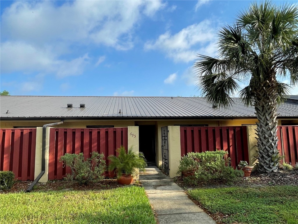 695 Broadmoor Circle Winter Haven FL 33884 P4924942 image1